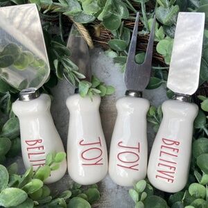 Rae Dunn Christmas Cheese Knives Set